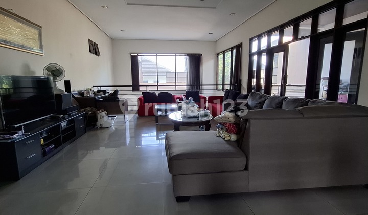 Rumah 2 Lantai Minimalis Batununggal Indah Mainroad 2