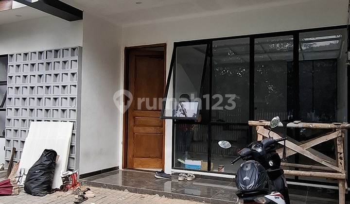 Rumah Baru Kopo Permai 2 Lantai Bonus Kanopi Kaca