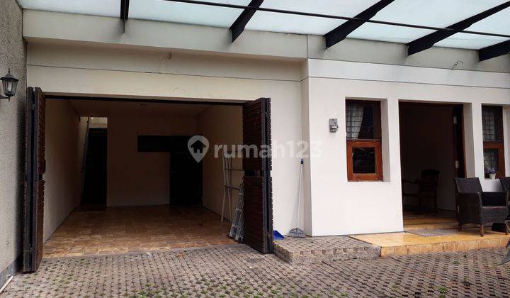 Rumah Bagus Lokasi Strategis Sayap Riau 2