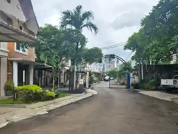 Strategis Rumah Hitung Tanah Jakarta Selatan Cilandak Komplek 1