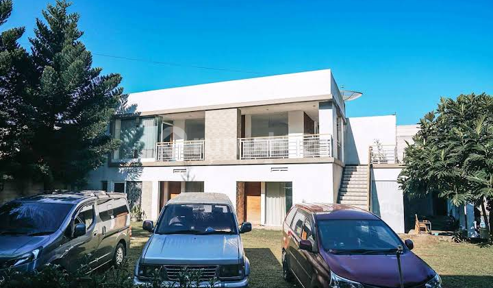 Villa Dijual Megamendung Puncak Bogor. Strategis Tidak Macet