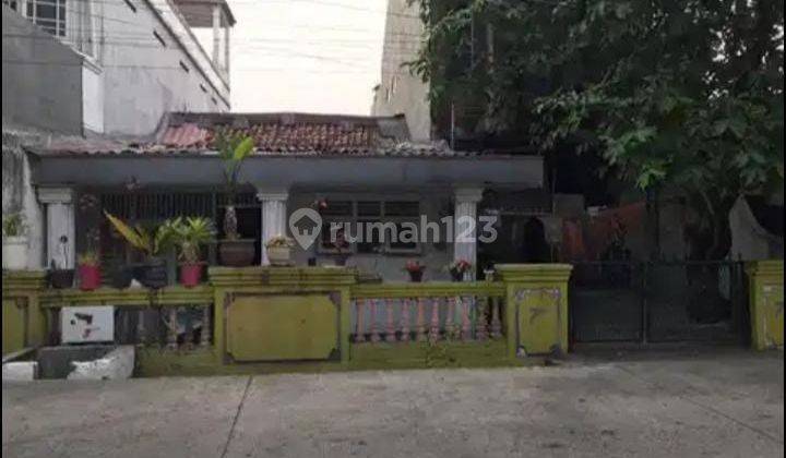 Jual Rumah Hitung Tanah di Mampang Pancoran Lokasi Strategis 1