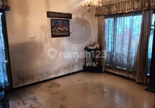 Rumah Hook Strategis Di Jl. Logam Bandung