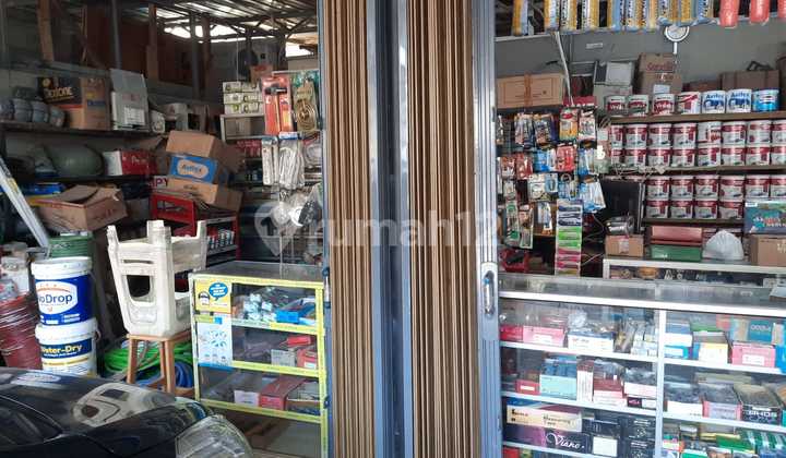 Dijual Toko Material di Jalan Komarudin, Pulo Gebang, Cakung