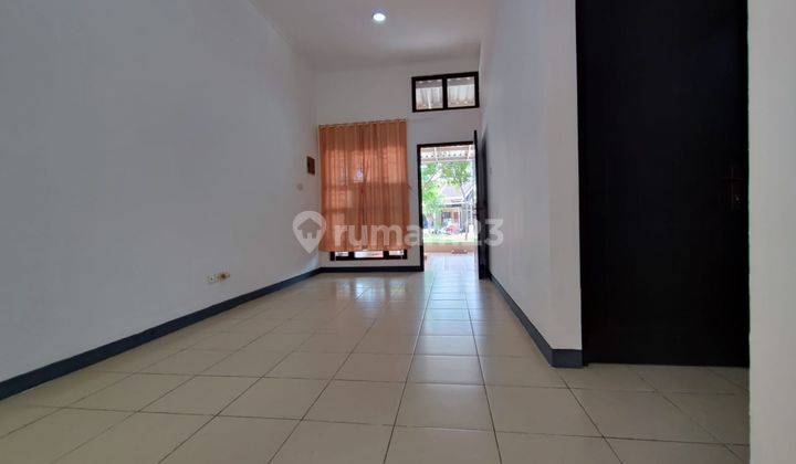 Rumah bergaya minimalis di Bekasi Utara. 2