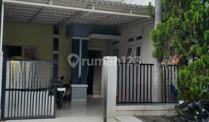 Rumah Depan Taman Didalam Cluster 2 di Harapan Indah