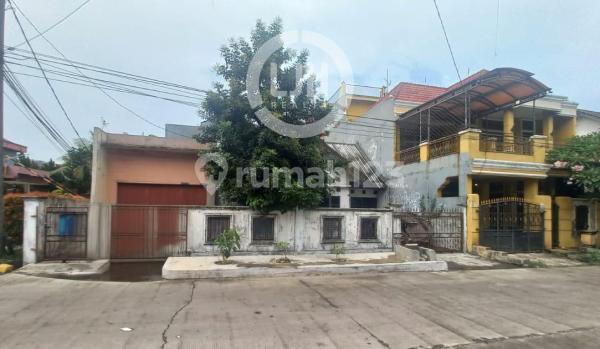 Rumah Hook Luas 195 Perlu Renovasi di Perumahan Bintang Metropole, Bekasi Rumah Hook Luas 195 Perlu Renovasi di Perumahan Bintang Metropole, Bekasi