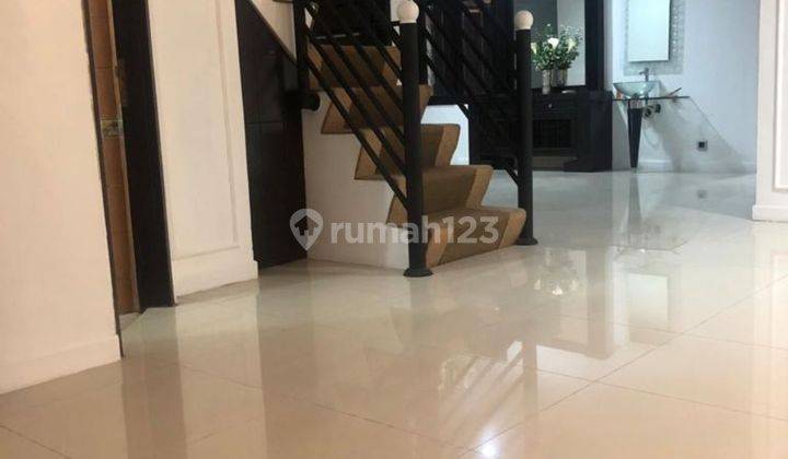 Rumah Dijual Cepat Murah Lingkungan Asri Siap Huni Fasilitas Semi Furnished Di Alam Segar Pondok Indah

 2