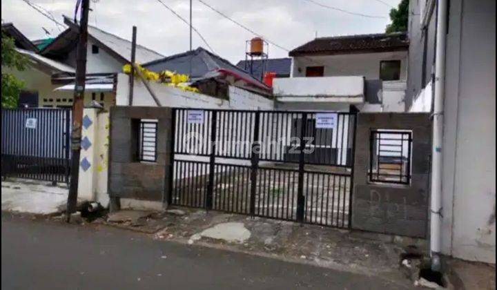 Tanah Dijual Bonus Bangunan Lokasi Di Mampang Dekat Trans TV

 1