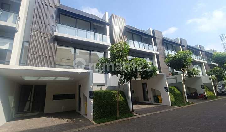 For Sale Serenia Hills Cluster Sierra Brand New House 2