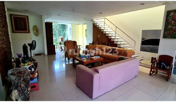 Rumah Dijual di Lebak Bulus Lt 235 Dalam Cluster