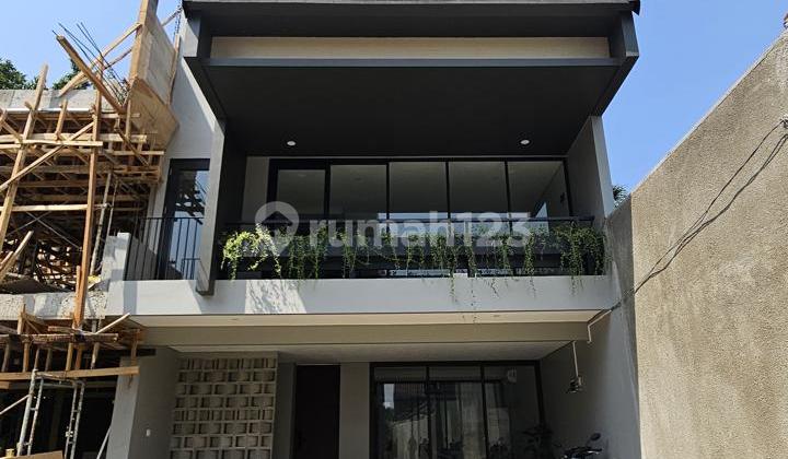 Last Unit For Quick Sale Brand New House Premium Location Kemang