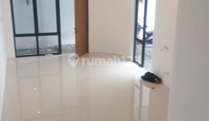 Rumah Dijual Di Pondok Labu Dalam Cluster Mewah 2