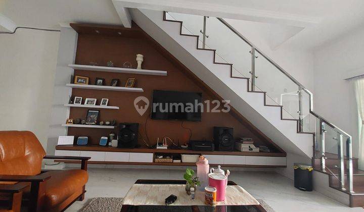 Rumah 2 Lantai Bagus Shm Modern Minimalia 1