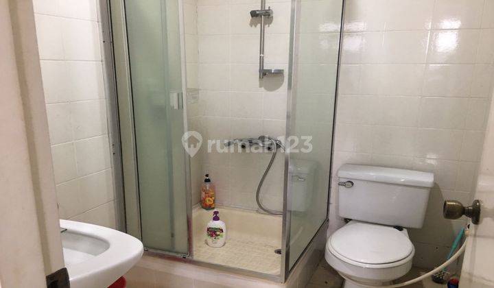 kamar mandi dijual apartemen beverly tower 2