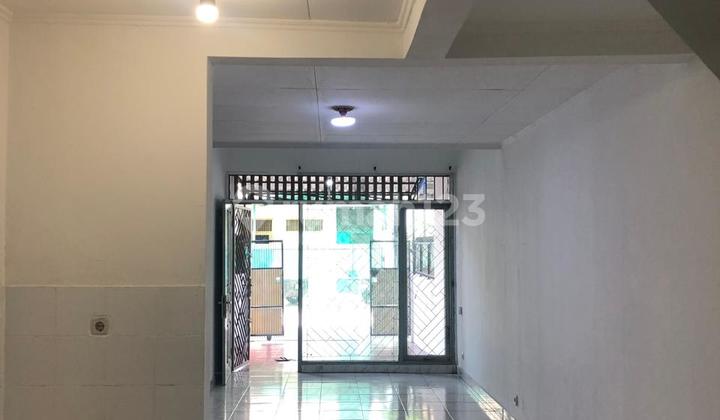 Disewakan Rumah Di Taman Semanan Indah Lokasi Nyaman Harga Gak Bikin Kantong Bolong Rumah di Duri Kosambi 2