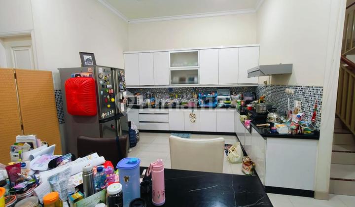 For Sale Lucky House. Ready to Occupy. Beautiful. Elegant and Comfortable. In the Sunter Area, North Jakarta, Freehold House in Sunter. 2