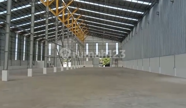 Di Sewakan Gudang Luas dan Bagus Lokasi di Batu Ceper Gudang di Batu Ceper 4800.0 M² Unfurnished