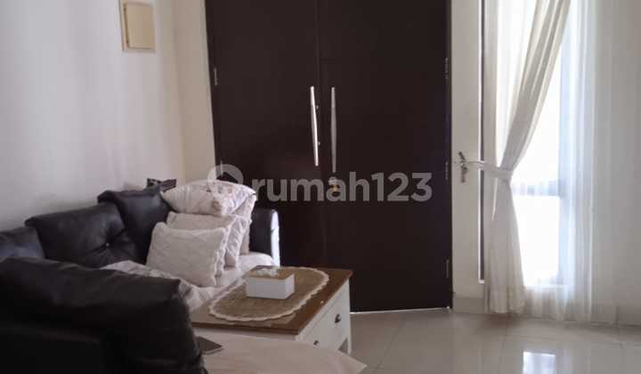 House, 2 Floors, SHM, in Cipondoh 1