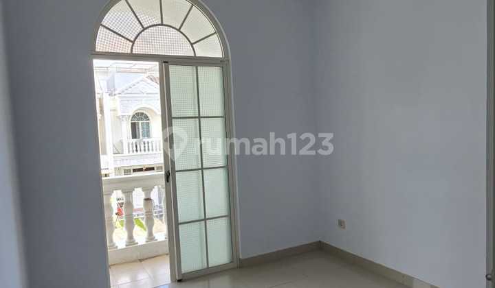 House, 2 Floors, SHM, in Cipondoh, 2