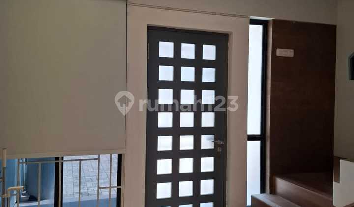 For Sale Attractive House That Captivates the Heart in Karang Tengah, Nice House with SHM in Karang Tengah 2