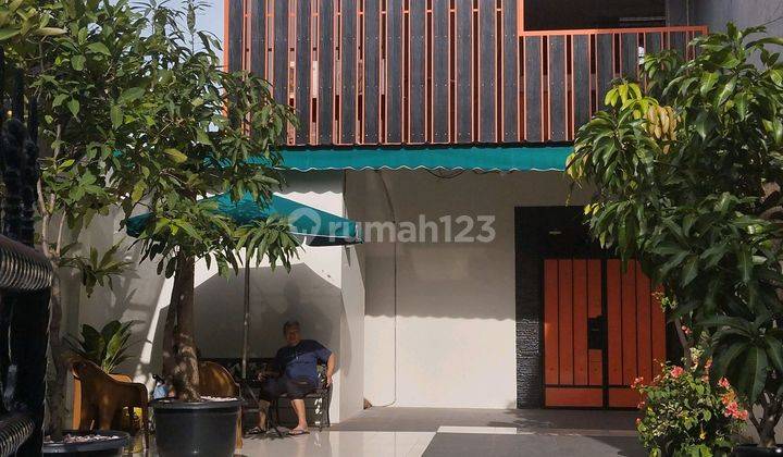 Rumah Kost Strategis Jatiwaringin Kondisi Bagus  1