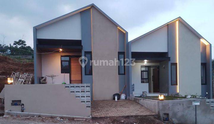 Rumah 1 Lantai Dengan View Pegunungan Manglayang 1