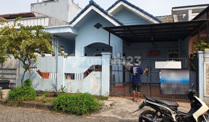 Beautiful House Exclusive Environment..For Sale