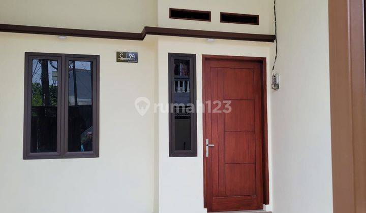 Rumah baru Poris Indah siap huni cantik dan menarik hati.  1