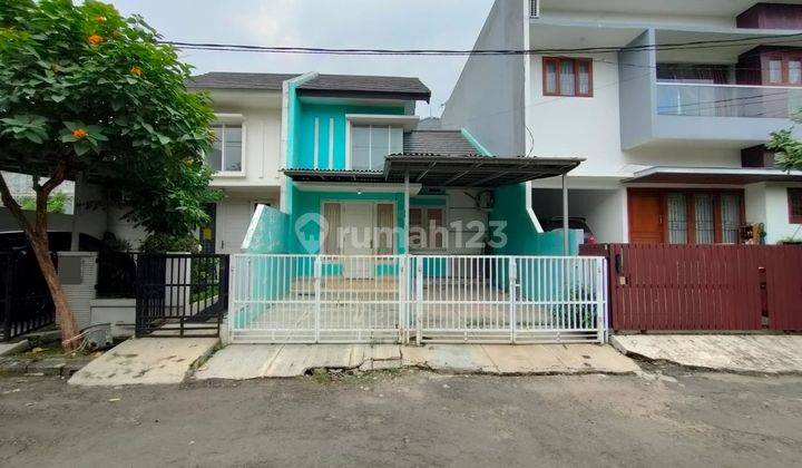 Dijual Rumah Minimalis Strategis di Kemang Pratama Bekasi  1