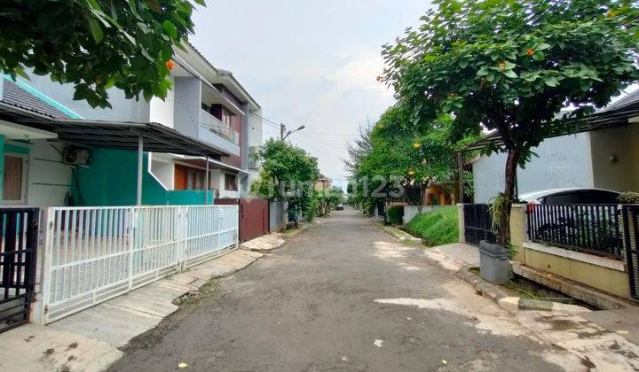 Dijual Rumah Minimalis Strategis di Kemang Pratama Bekasi  2