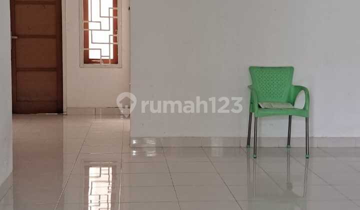 For Rent: House Near Mall and Toll Road in Taman Cikasi Bekasi