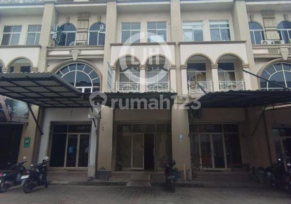 Ready-to-Occupy Shop House in Grand Galaxy City, Bekasi 1