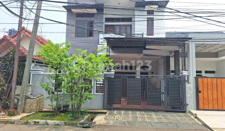 For Sale 2-Story Spacious Ready-to-Occupy Strategic House in Harapan Baru Bekasi