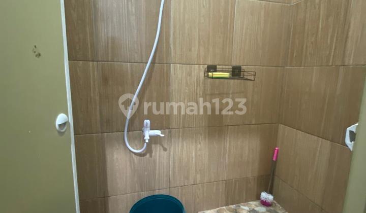 Boarding House Near Pakuwon Mall and Bekasi City LRT 2