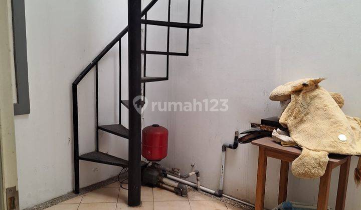 Dijual Murah Rumah 2 Lantai Bagus Di Raffles Hills Cibubur, Jakarta Timur 2