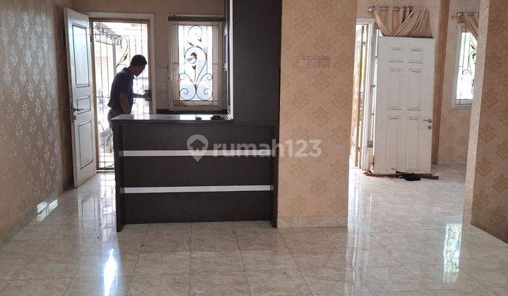 Dijual Murah Rumah 2 Lantai Bagus Di Raffles Hills Cibubur, Jakarta Timur 1