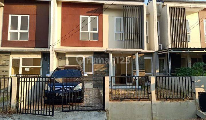 rumah 2 lantai siap huni di lokasi berkembang dan strategis , cileungsi 1