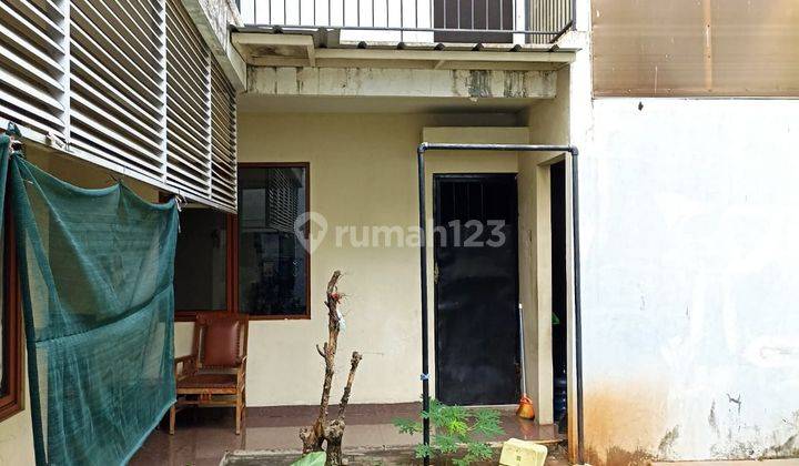 Dijual rumah siap huni, lokasi strategis di pusat kota jakarta 1