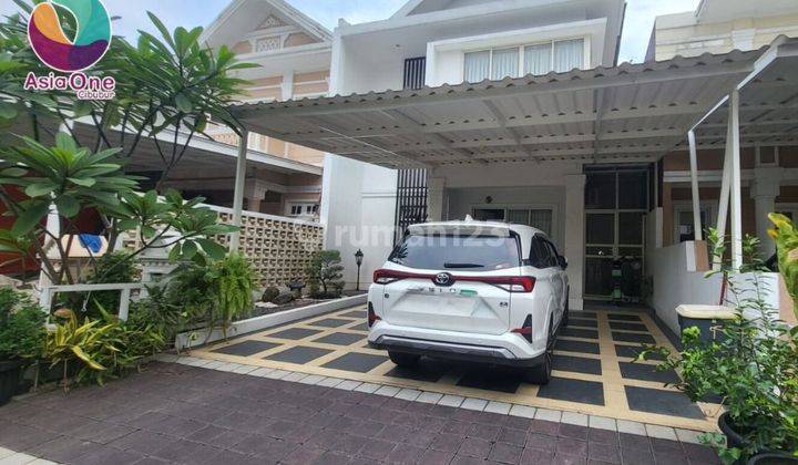 Dijual Rumah Cantik 2 Lantai Kota Wisata 1