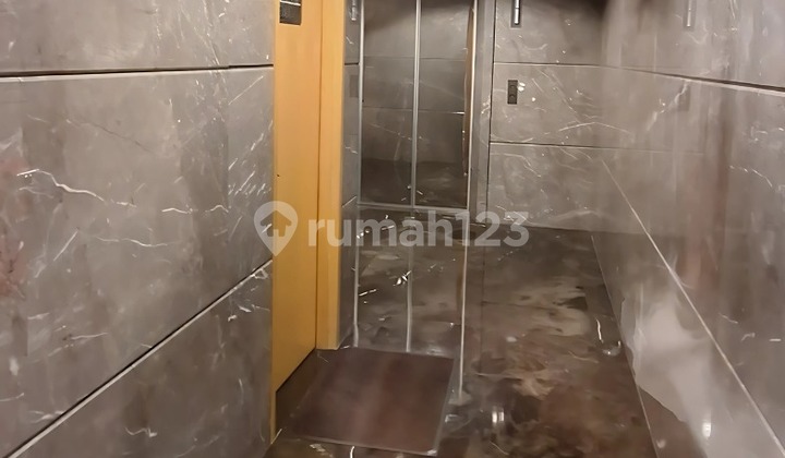 Dijual Cepat Office Space Luas Dan Bagus Scbd Jak Sel 2