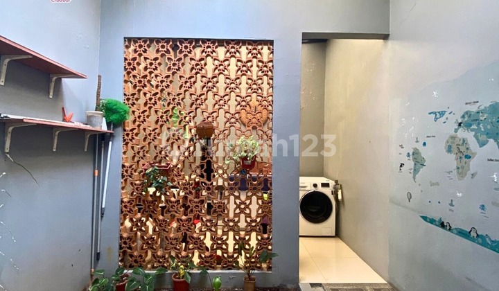 Dijual Cepat Rumah Cantik 2 Lantai Semi Furnish Metland Transyogi Cileungsi 1