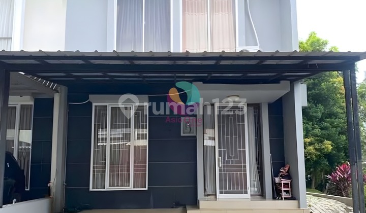 Dijual Cepat Rumah Hoek 2 Lantai Citra Grand Cibubur