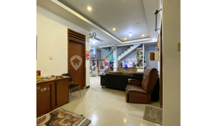 Neat 2-Story House Ready to Occupied SHM Strategic Location 2