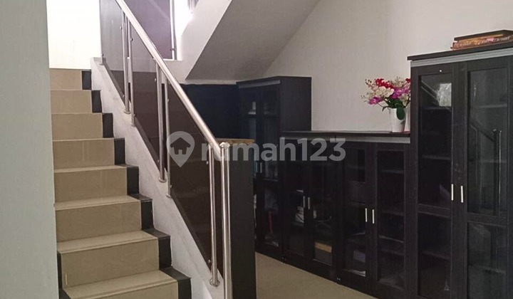 Ready-to-Live House with SHM Metland Transyogi Cileungsi, Bogor Ready-to-Live House with SHM Metland Transyogi Cileungsi, Bogor