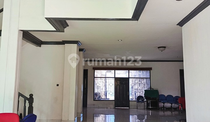 Spacious and Grand Freehold House in Harjamukti, Cimanggis, Depok 2