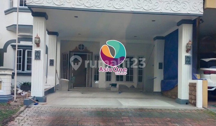 Renovated House with SHM in the Leading Cluster of Kota Wisata, Bogor