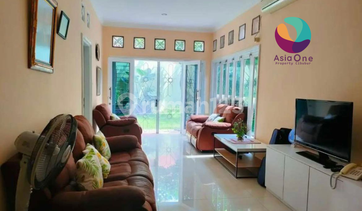 Rumah 2 Lantai Mewah Dan Cantik SHM di Puri Sriwedari, Cibubur 2