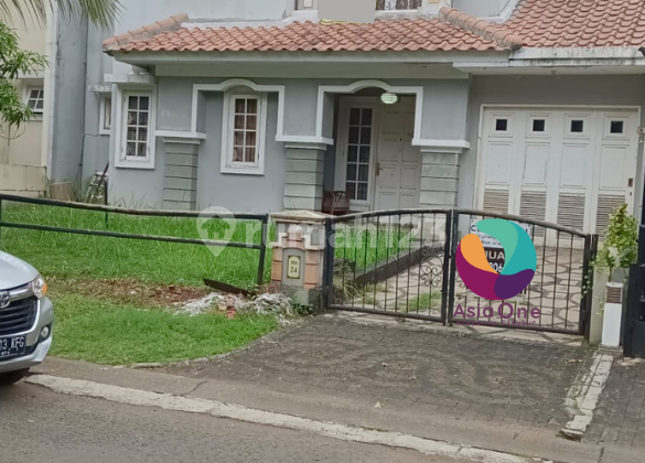 Rumah 2 Lantai Semi Furnished SHM di Legenda Wisata Cibubur Rumah 2 Lantai Semi Furnished SHM di Legenda Wisata Cibubur