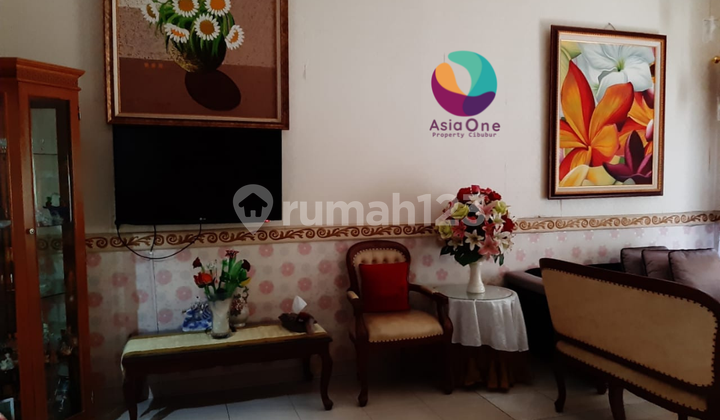 Rumah 2 Lantai Bagus SHM di Bukit Golf, Jakarta Timur 2